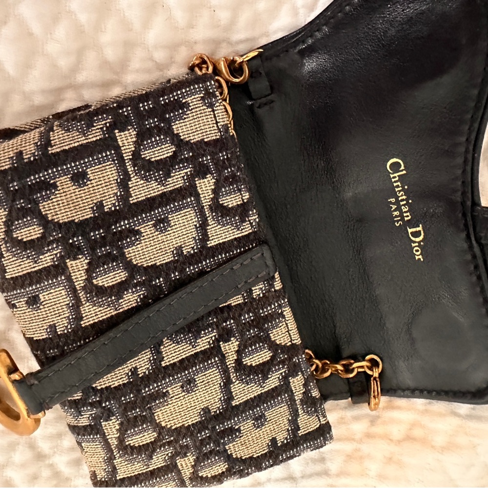Dior Brown and Gold Chain Shoulder Bag - Picture 3 of 6